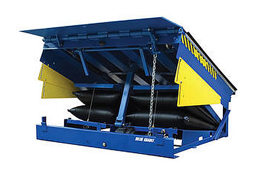 Blue Giant Rampas Nivelables Neumáticas